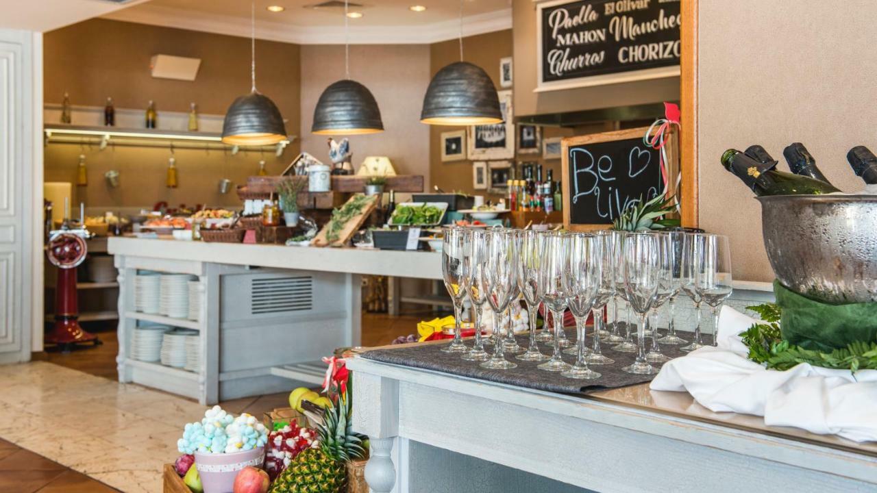 圣埃特姆酒店 柳奇马约尔 外观 照片